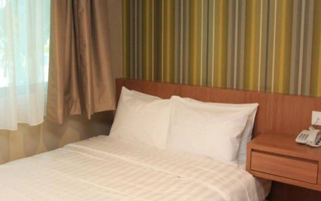 Likas Square Apartment Hotel