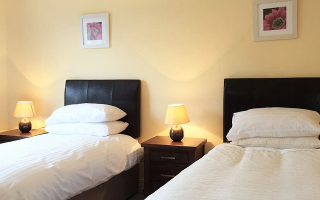 Ardmullen 4 bed Walnut