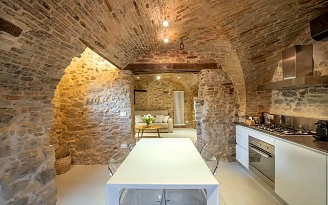 Borgo Baccile by Vini Fantini