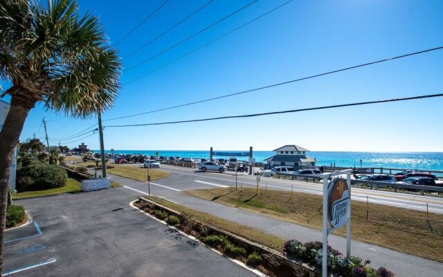 Summer Breeze 201 1 Bedroom Condo by RedAwning