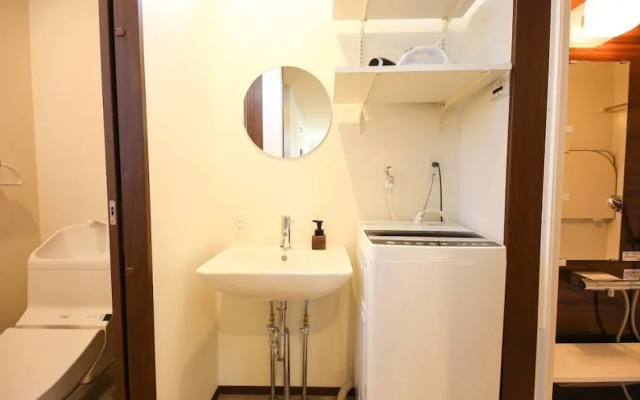 Prime Room Beppu Root