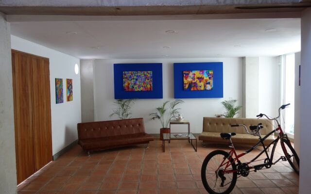 Casa Bugambilia
