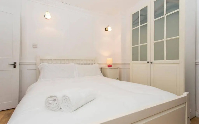 London Dream House - Historic Soho House