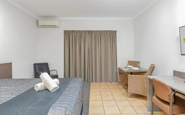 Comfort Inn Midlander Emerald