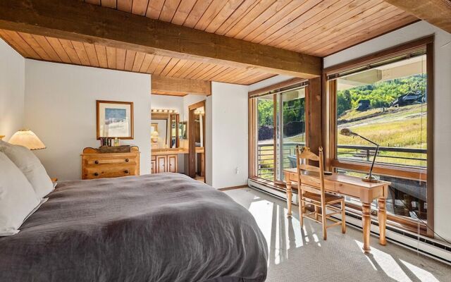 The Enclave at Snowmass by Frias
