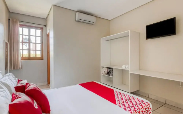 OYO Hotel Brasil Real