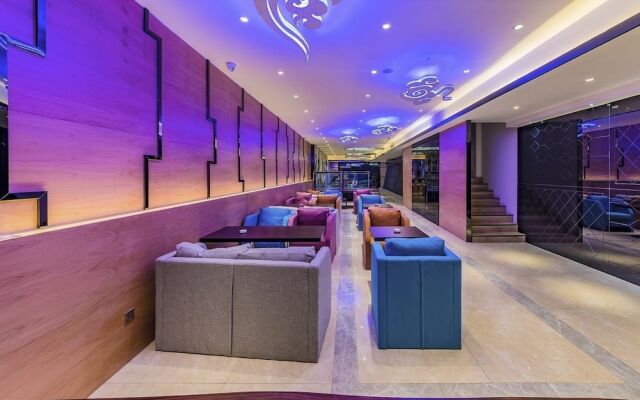 Hollyston Hotel of Chengdu