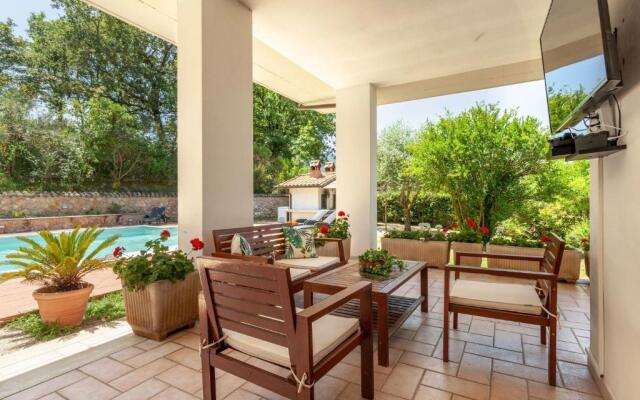 La Villa - Luxury Home