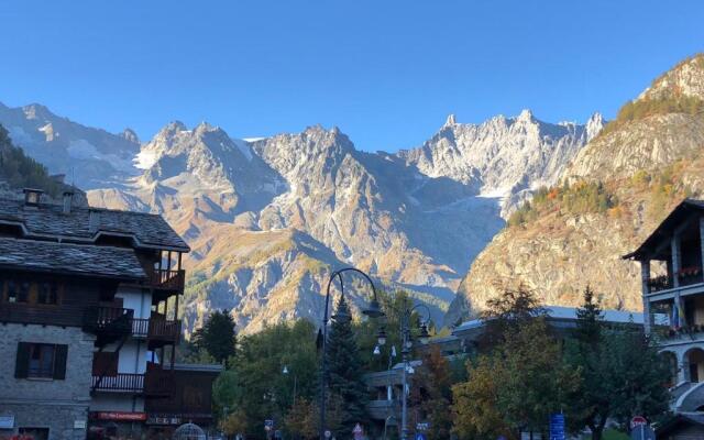 Petite Maison a 50 Passi Dalla Funivia !!!