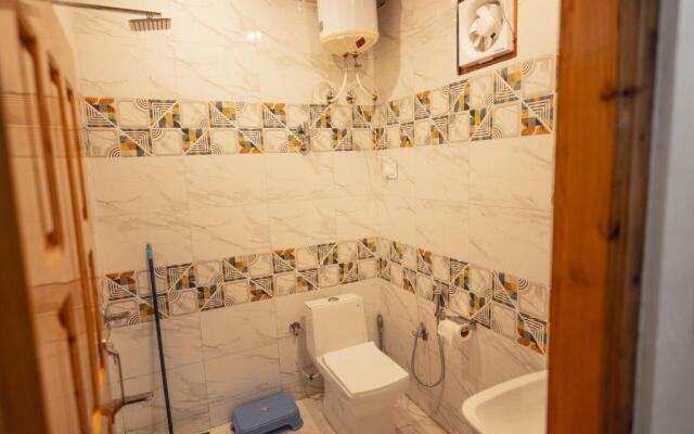 Back Wood Stays cheog