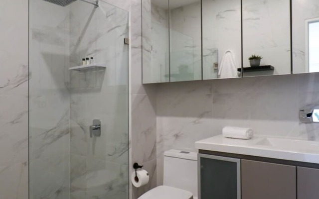 w 2BR With Balcony in Luxury Building Barranco