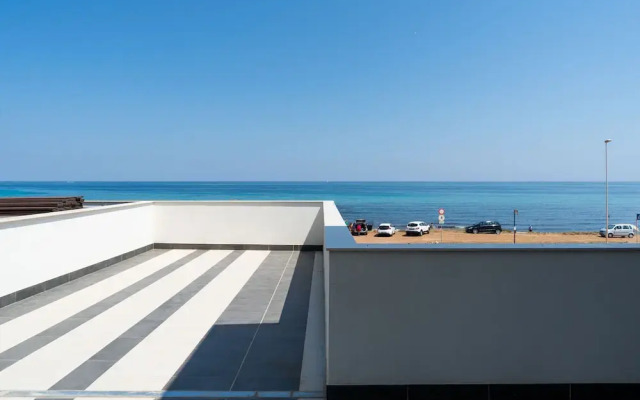 Lolita s Beachfront Loft