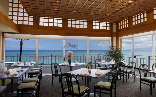 Kaimana Beach Hotel
