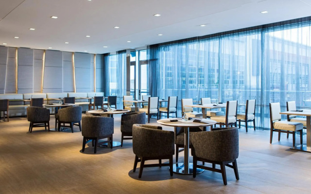 AC Hotel by Marriott Cincinnati at Liberty Center