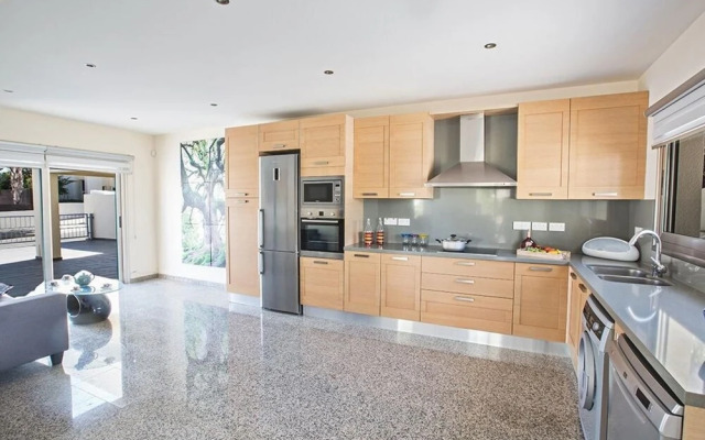 Villa Layla AQ DV1