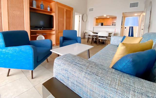 The Royal Sea Aquarium Resort