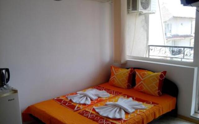 Demirevi Guest House