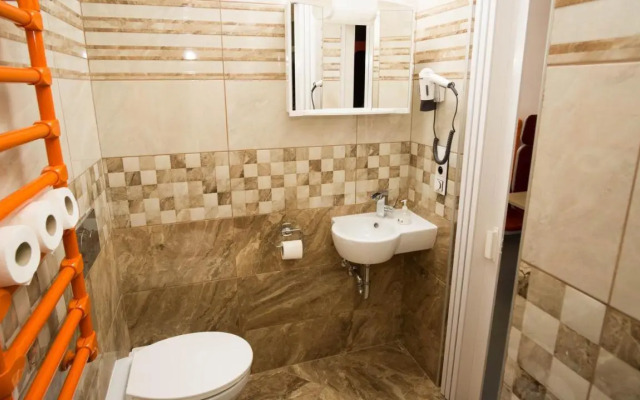 METRO Apartment Prague by Main Train and Bus Station