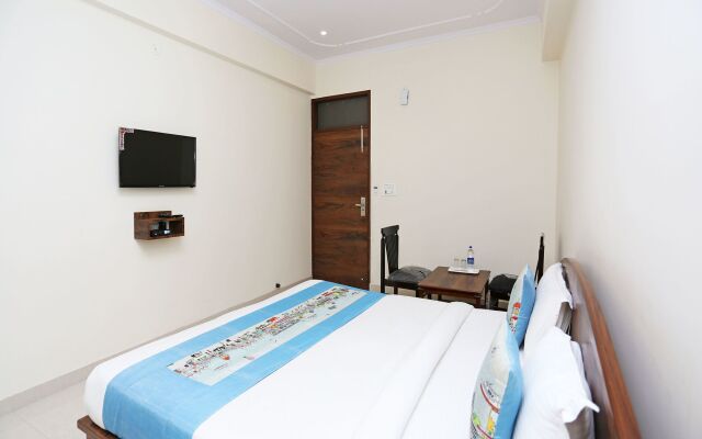 OYO 8425 Hotel Shiv Palace