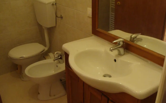 Apartment in Countryside Villa With Pool Within the Se Sicilian Barocco Area