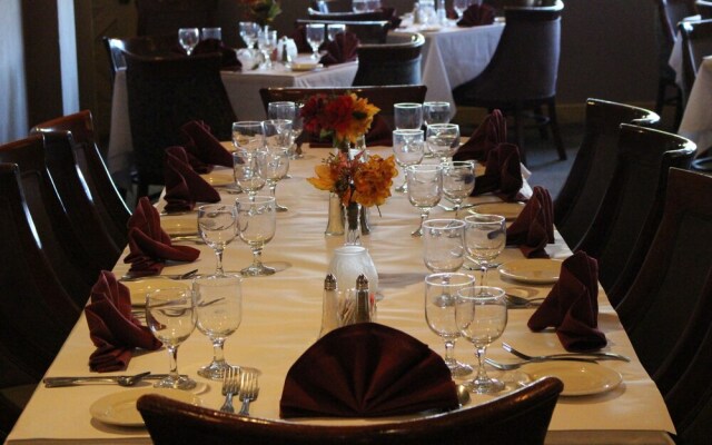 Mariani's Inn & Restaurant