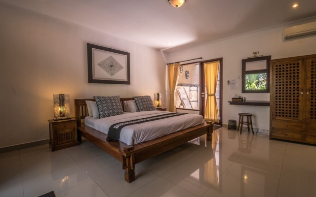 Villa Cantik – Guest Rooms – Kuta