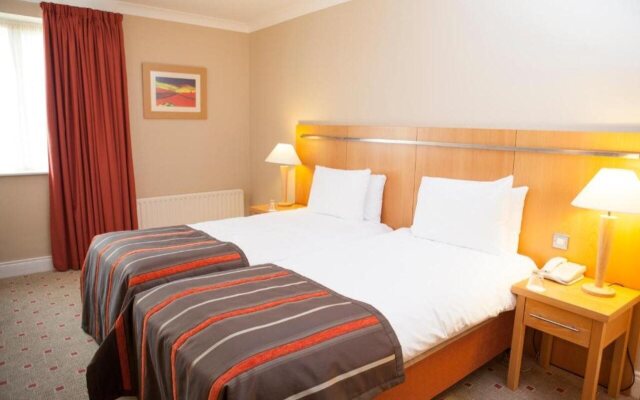 Lahinch Coast Hotel & Suites