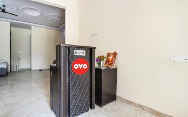 OYO Flagship 70329 Hotel Expo Golf Link