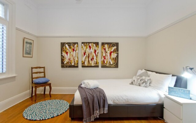 Manly Beachside 2 Bedroom House