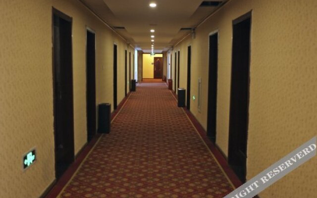 Shizhong Good Home Hotel(Beijing West Railway Station Junbo)