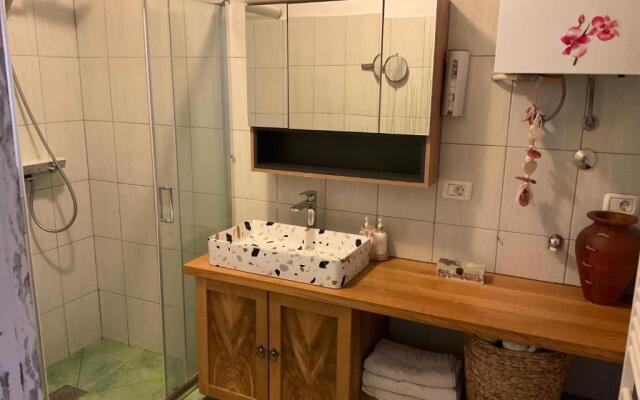 Elba- Family Friendly House