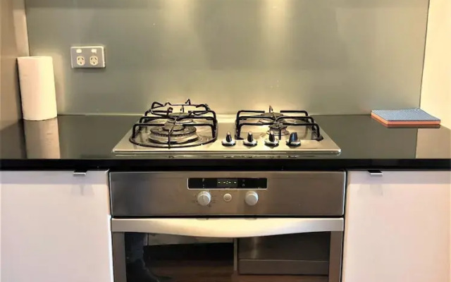 ReadySet Apartments City Tower