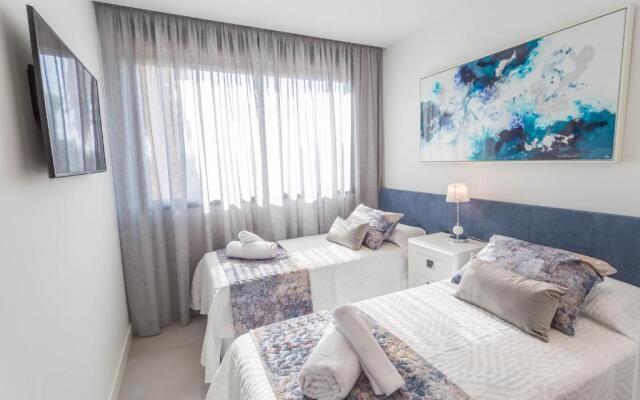 Luxury 2BR Seaviews - Santa Barbara Heights