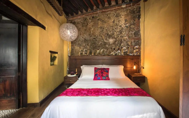 Suites Los Camilos - Adults Only