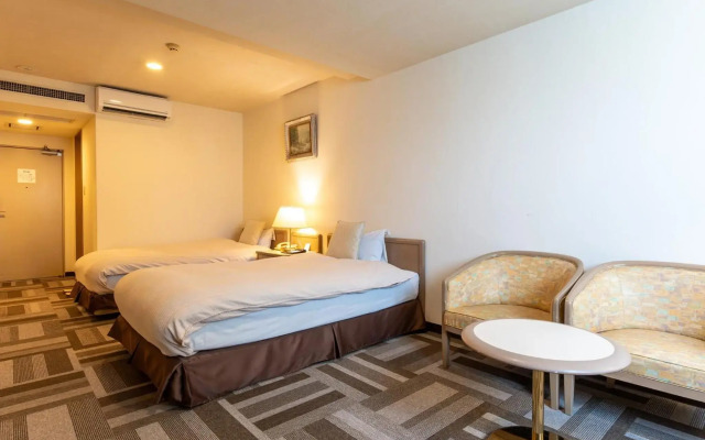 Hotel New Century