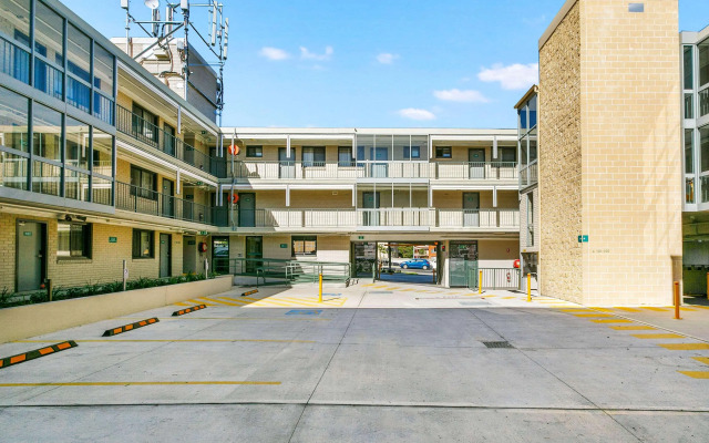 Quality Inn Sunshine Haberfield