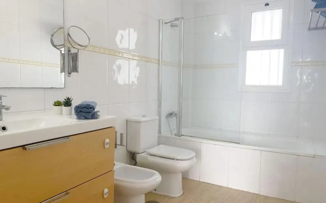 Belvilla by OYO Apartment in Arona