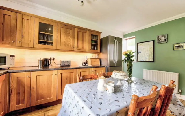 Spacious Argyll Farmhouse in an Idyllic Setting