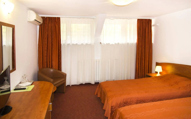 Hotel Herastrau