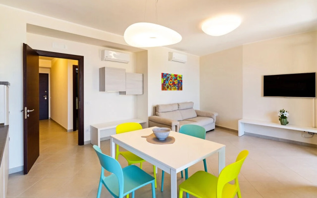 Calipso Seaview Flat with Private Parking