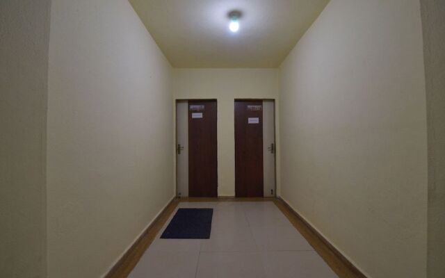 OYO 23516 Hotel Laxmi