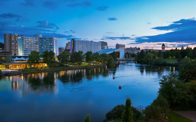 Oxford Suites Downtown Spokane