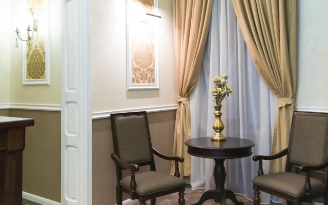 La Strada Boutique Villa