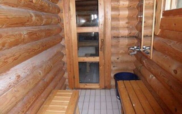 Holiday Home Harakanpesä