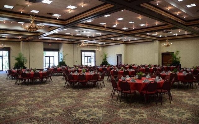 Sawmill Creek by Cedar Point Resorts