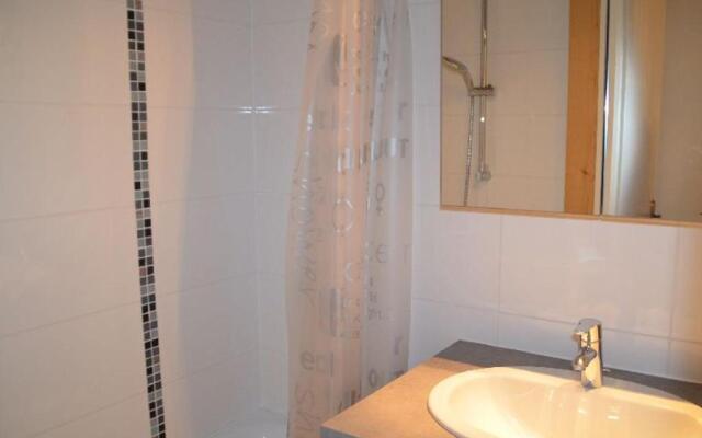 Appartement Les Menuires, 2 pièces, 6 personnes - FR-1-452-96