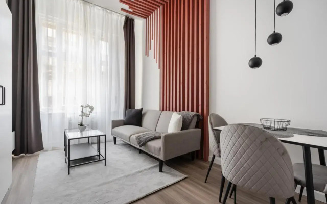 KL26- Quality Apartments, Best Location. By BQA