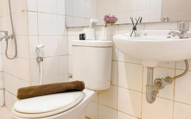Good Place And Homey At 2Br Kebagusan City Apartment