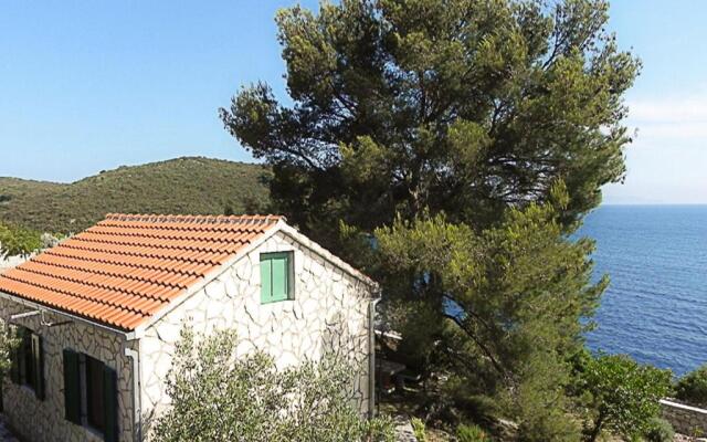 Holiday home Ana-30m from beach