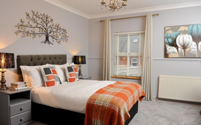 Select Serviced Accommodation - Canal Walk